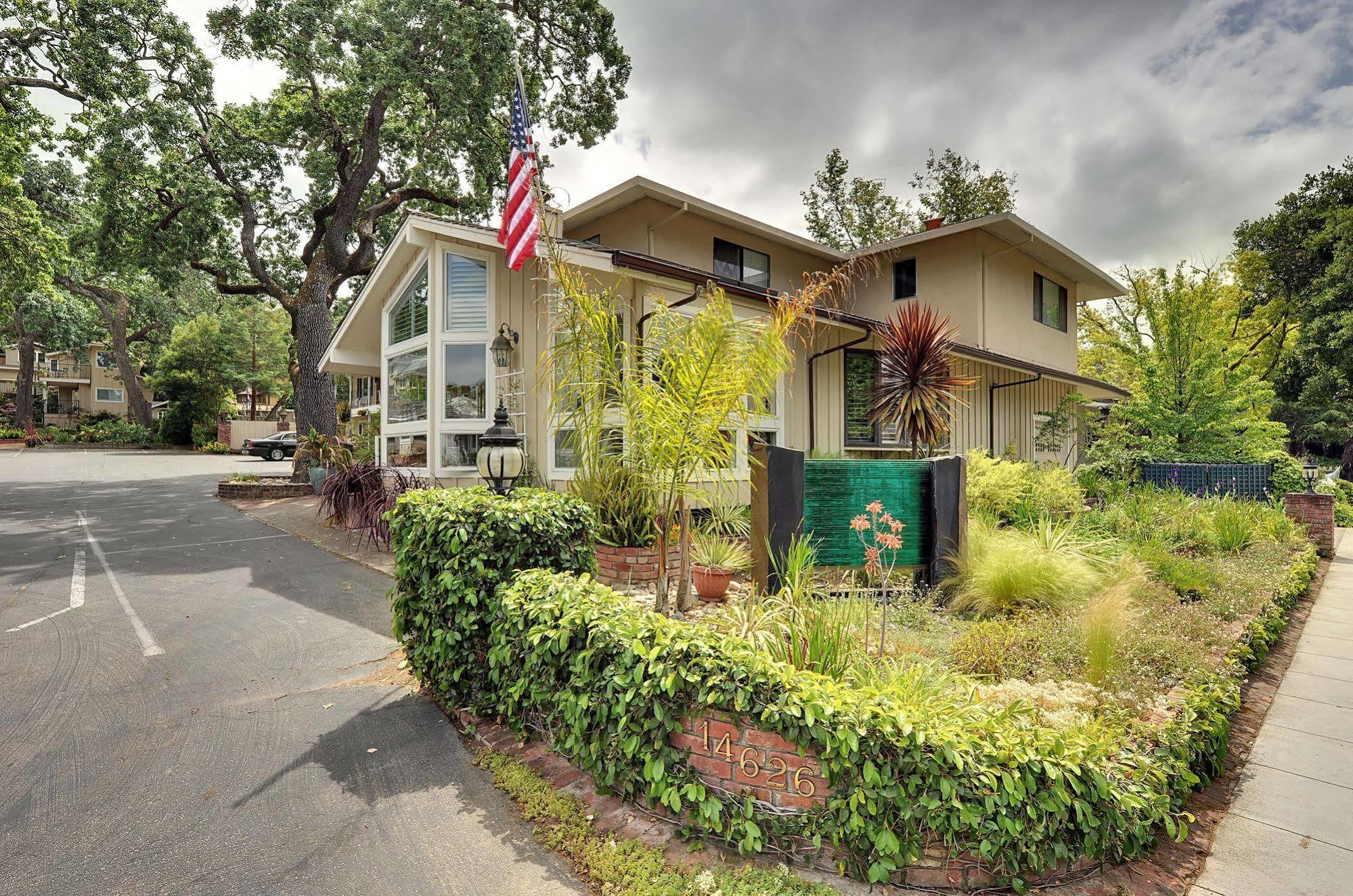 Saratoga Oaks Lodge Dış mekan fotoğraf