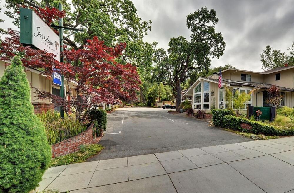 Saratoga Oaks Lodge Dış mekan fotoğraf